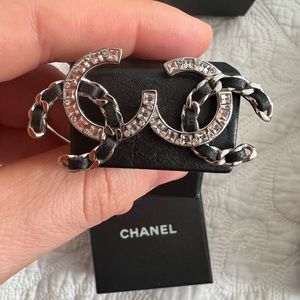 Chanel cc earrings preowned